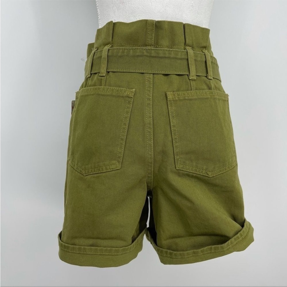 Free people 🌹🌹Olive Green Belted Women's Shorts - Picture 6 of 17